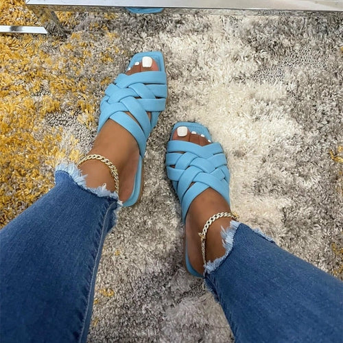 Summer Casual Flat